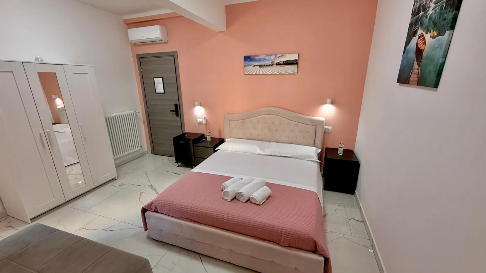 Luna Guest House Pisa