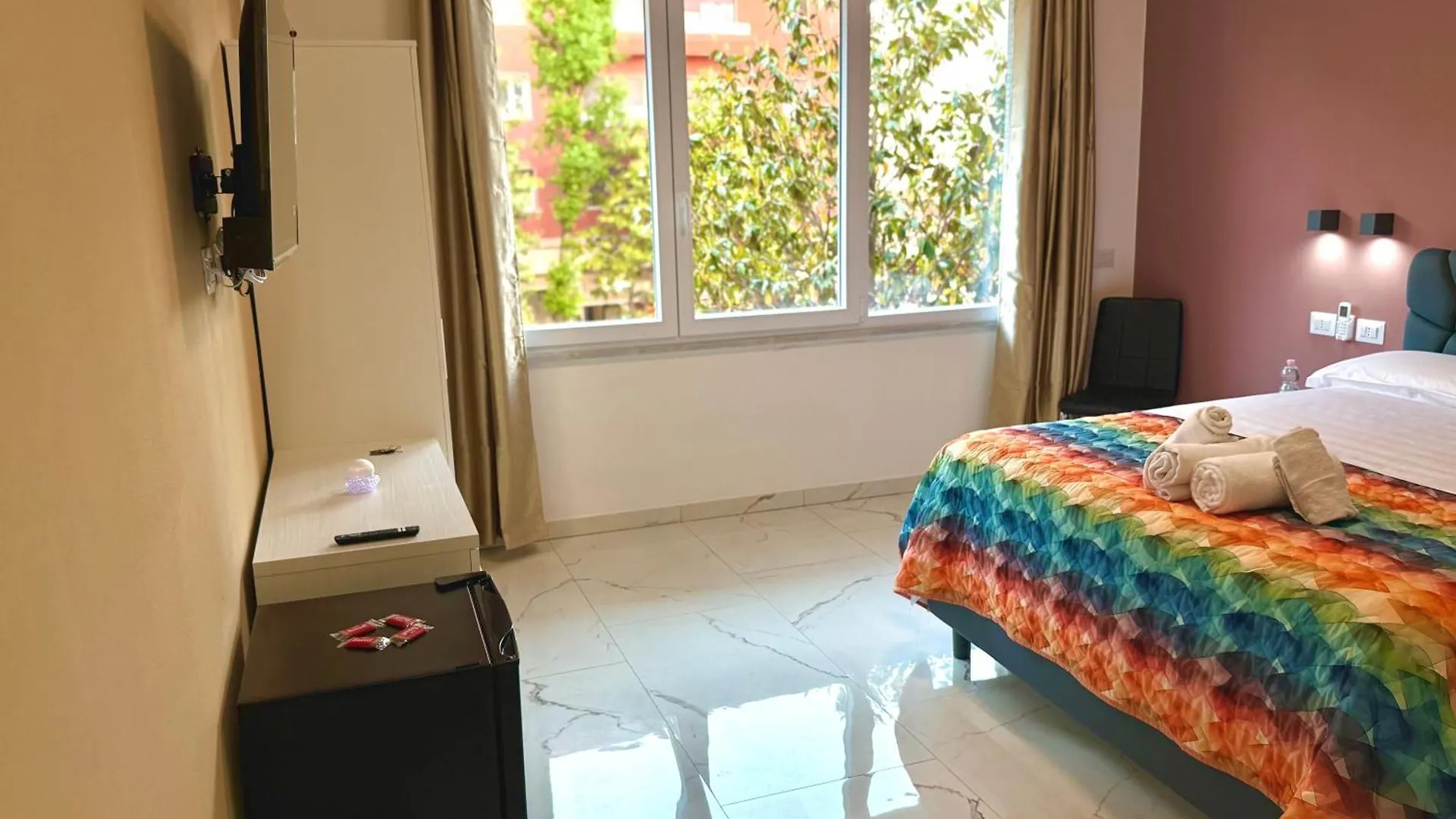 Luna Guest House Pisa